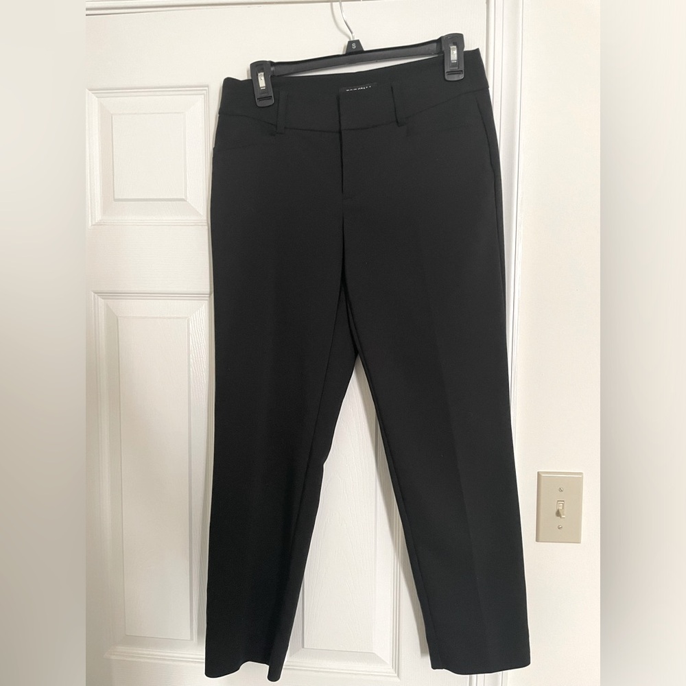 Roz and Ali black ankle dress pants size 4
